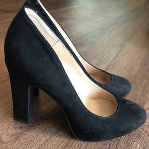 Unisa platform suede black heel